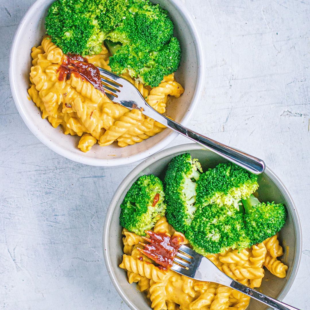Spicy Vegan Mac and Cheese