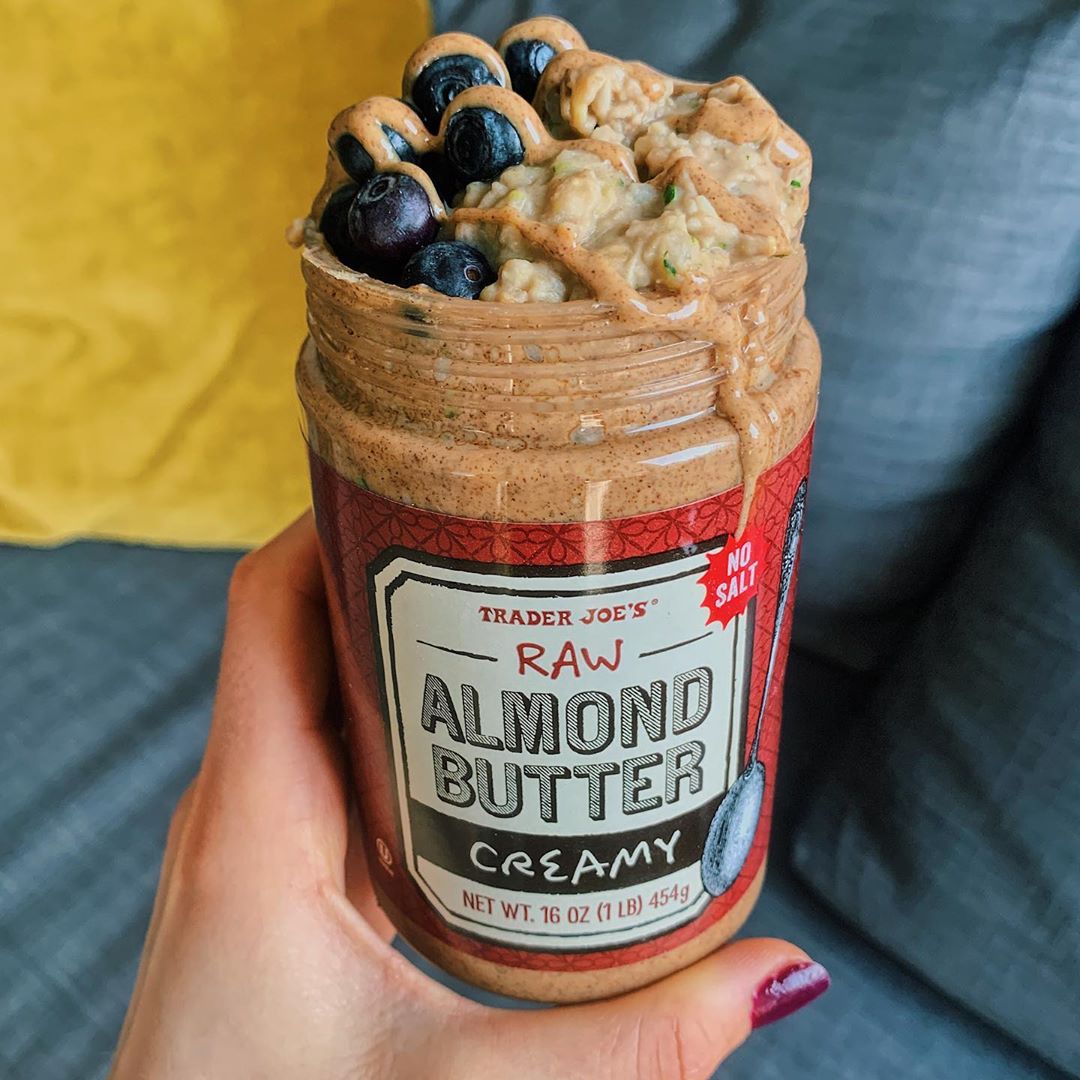 Peanut Butter Cup Oats in a Jar