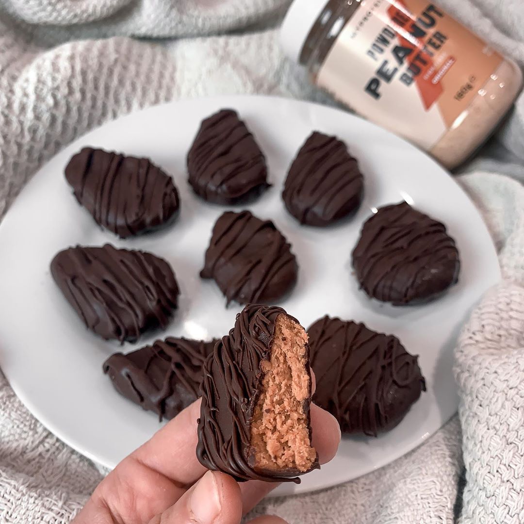 Homemade Chocolate Peanut Butter Easter Eggs