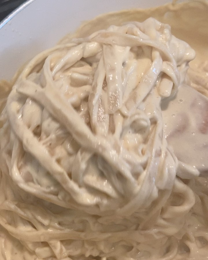 Easy Vegan Version of Fettuccine Alfredo