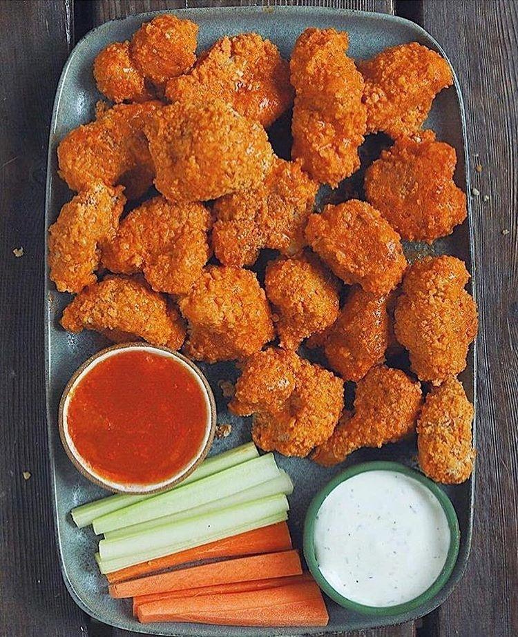 Baked Buffalo Cauliflower Bites
