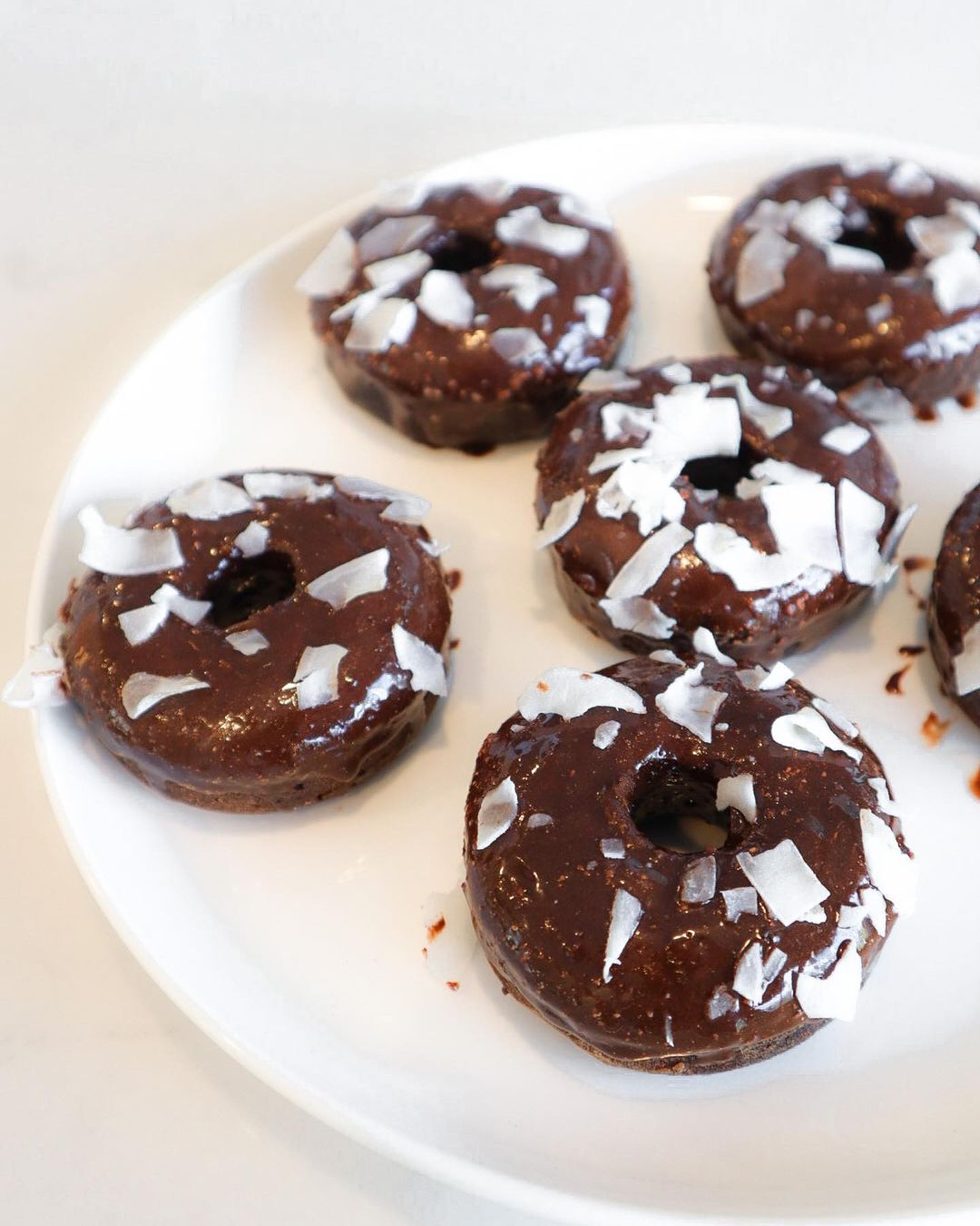 Easy Vegan Donuts