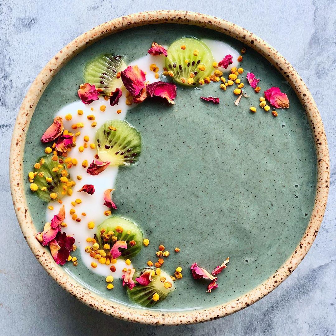 Blue Magic Inspired Smoothie with Spirulina