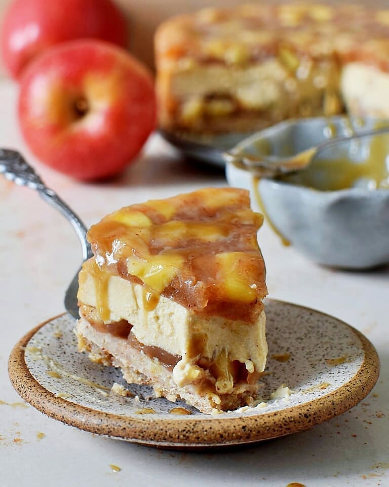 Caramel Apple Pie Cheesecake