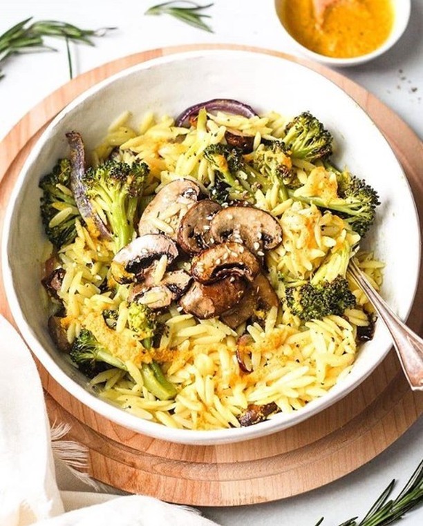 Vegan Turmeric Orzo Salad