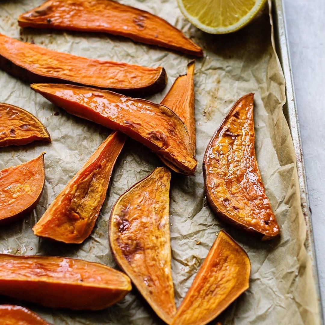 Oil-Free Sweet Potato Fries with Lemon and Tahini