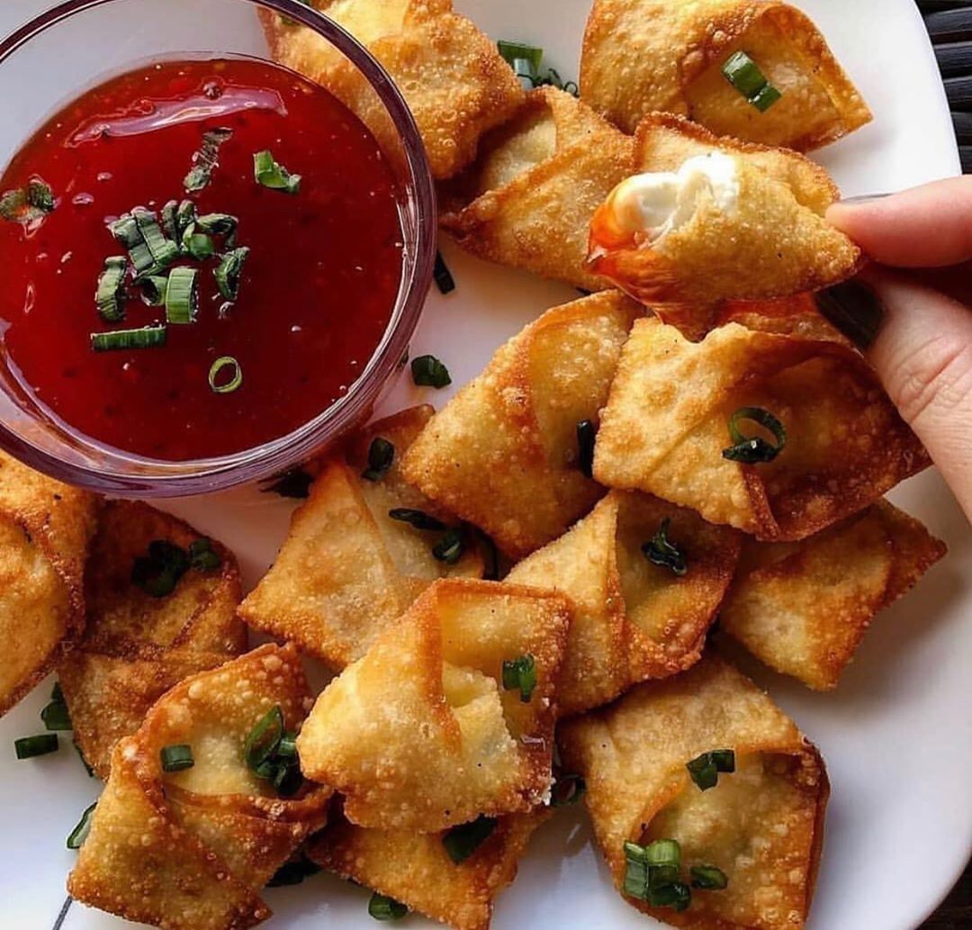 Vegan Cream Cheese and Scallion Wontons