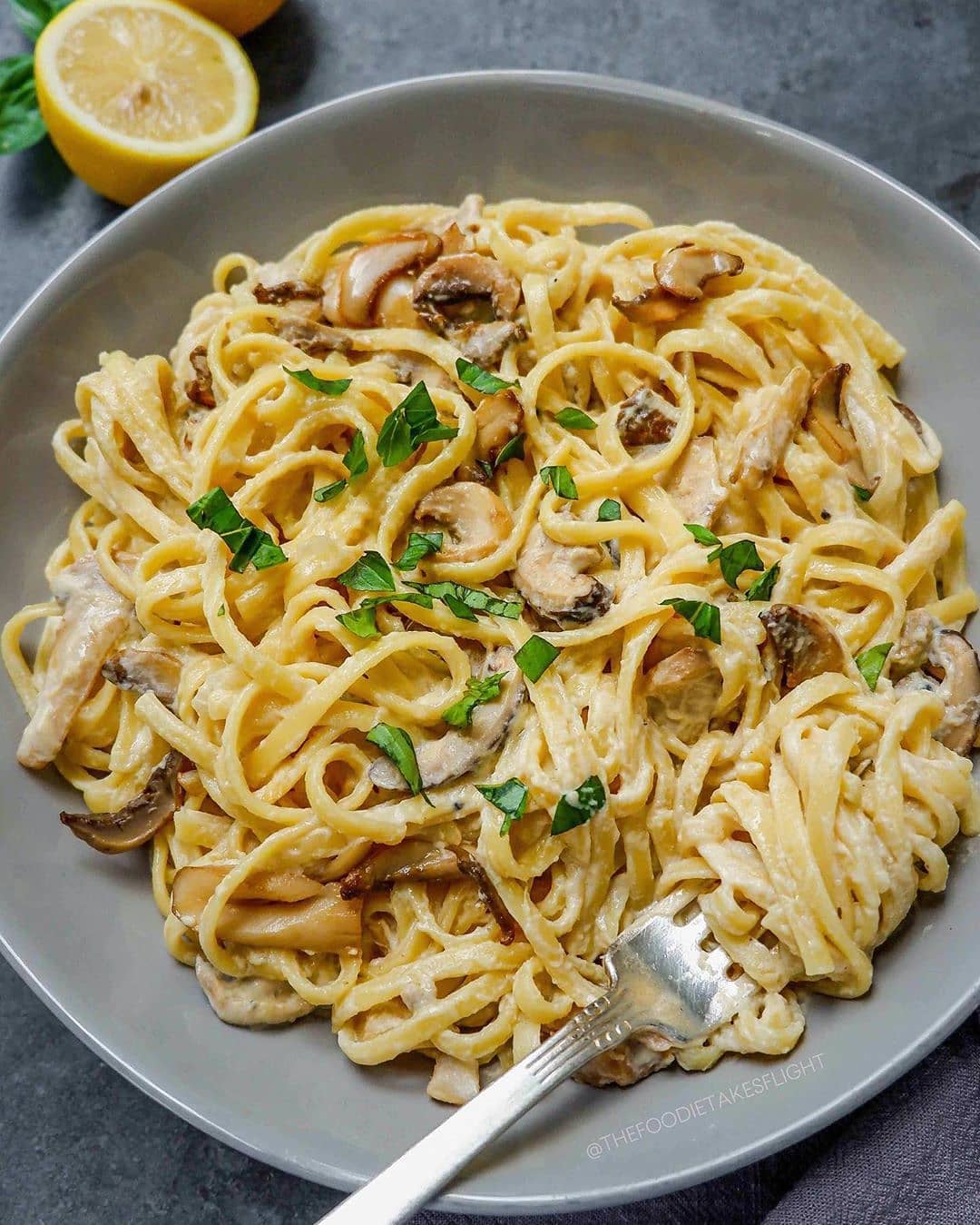 Creamy Lemon and Mushroom Pasta