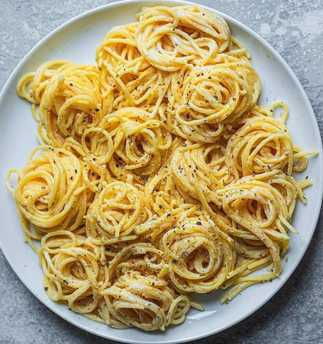 This Simple Vegan Creamy Pasta Is Definetly
