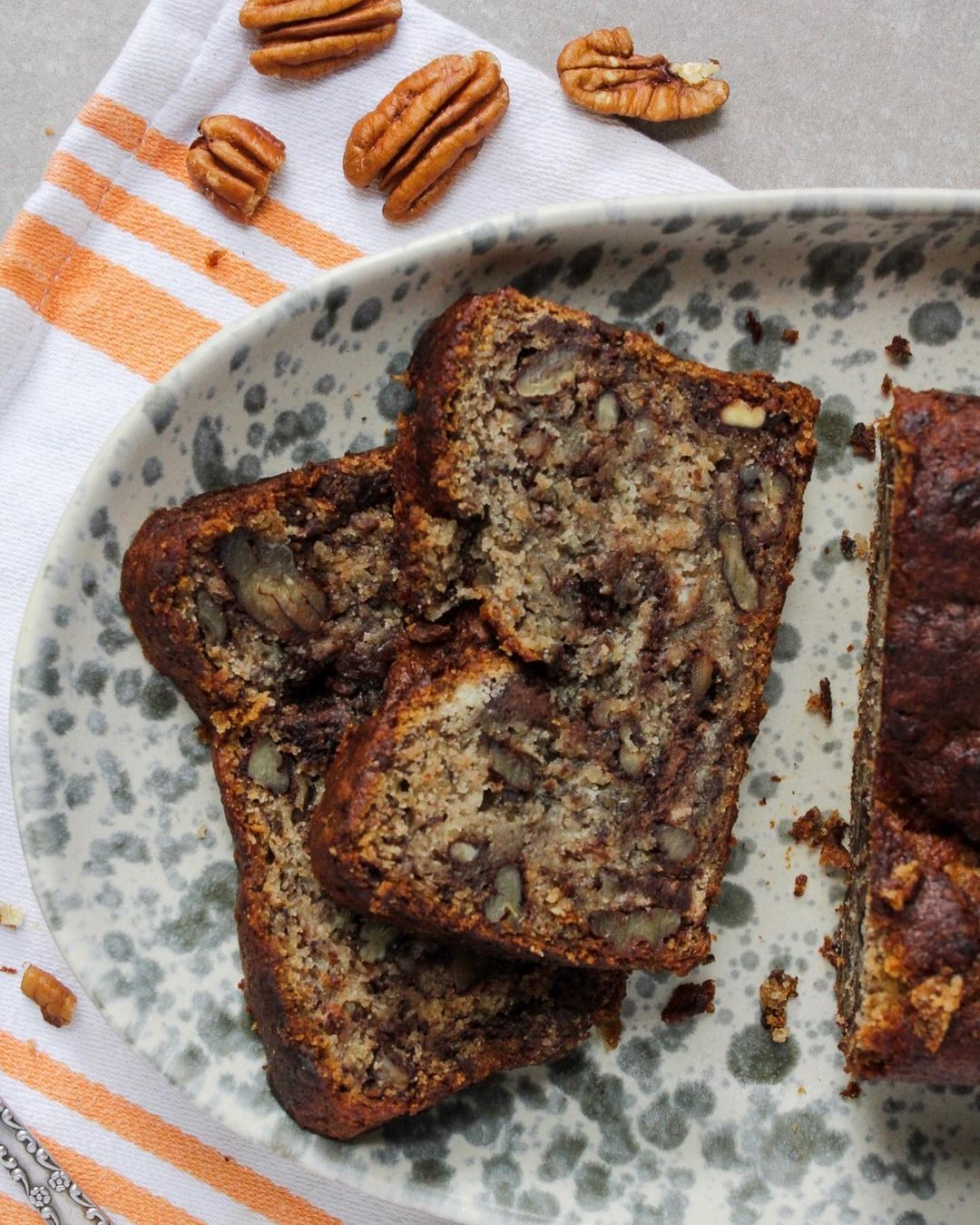 Chocolate Chip and Caramelised Pecan Banana Bread