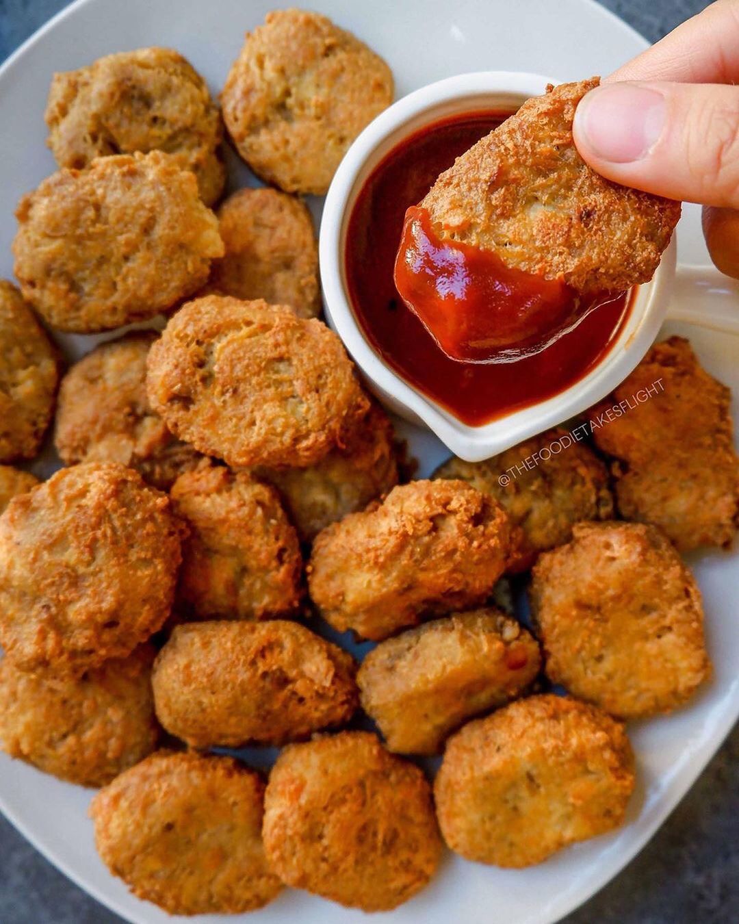 Tofu ‘Mcnuggets' with a Spicy Bbq Dip
