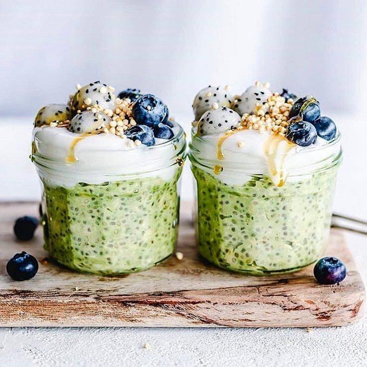 Matcha Chia Overnight Oats