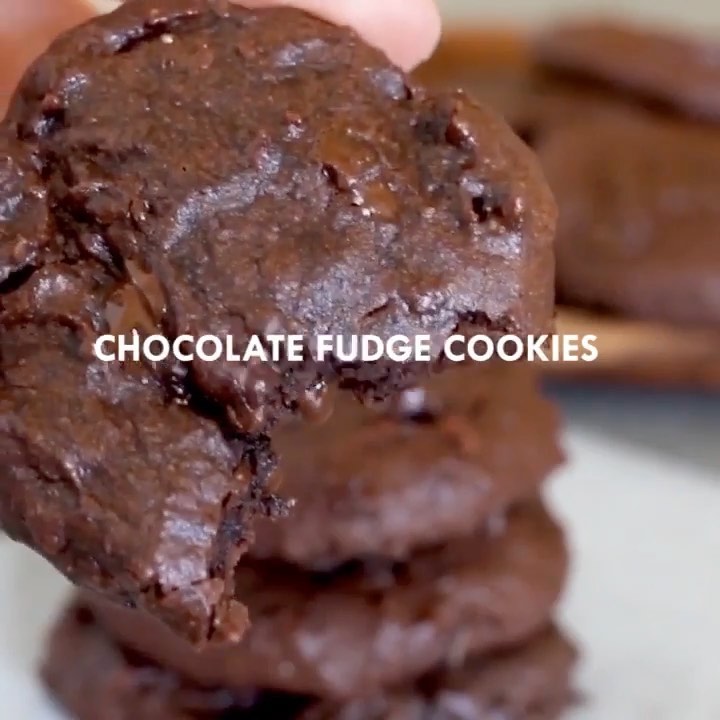 Vegan Chocolate Fudge Cookies