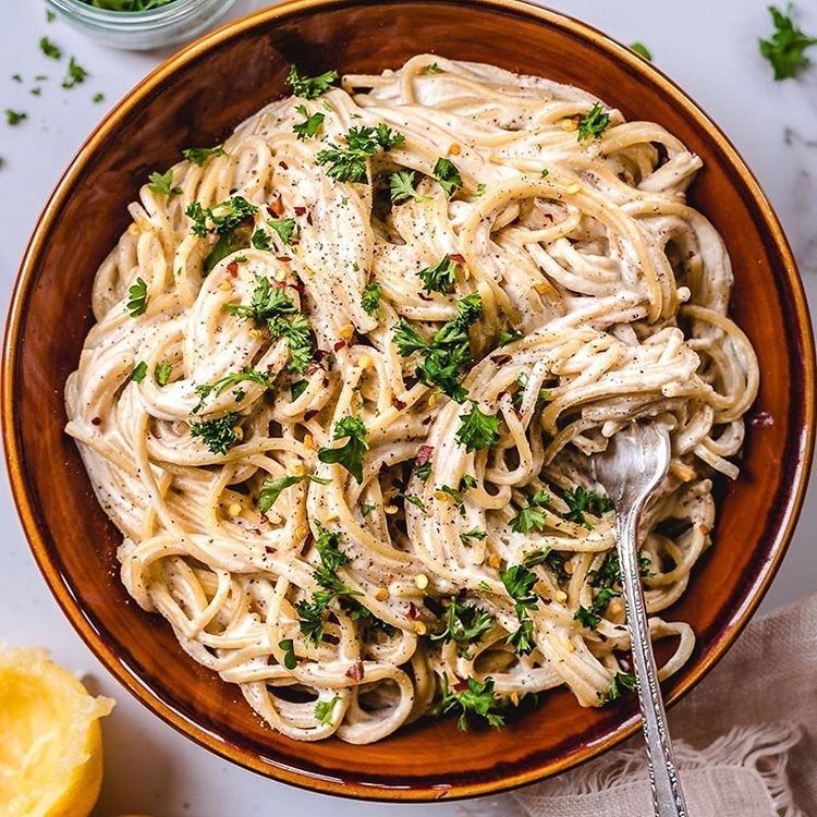 Vegan Alfredo Pasta with Cashew Sauce