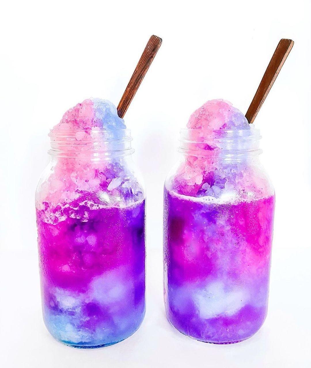 Refreshing Galaxy Lemonade Slushies with Superfood Powders