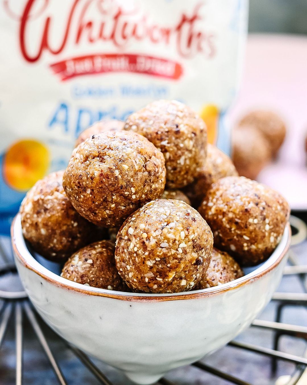 Sticky Apricot and Cashew Energy Balls