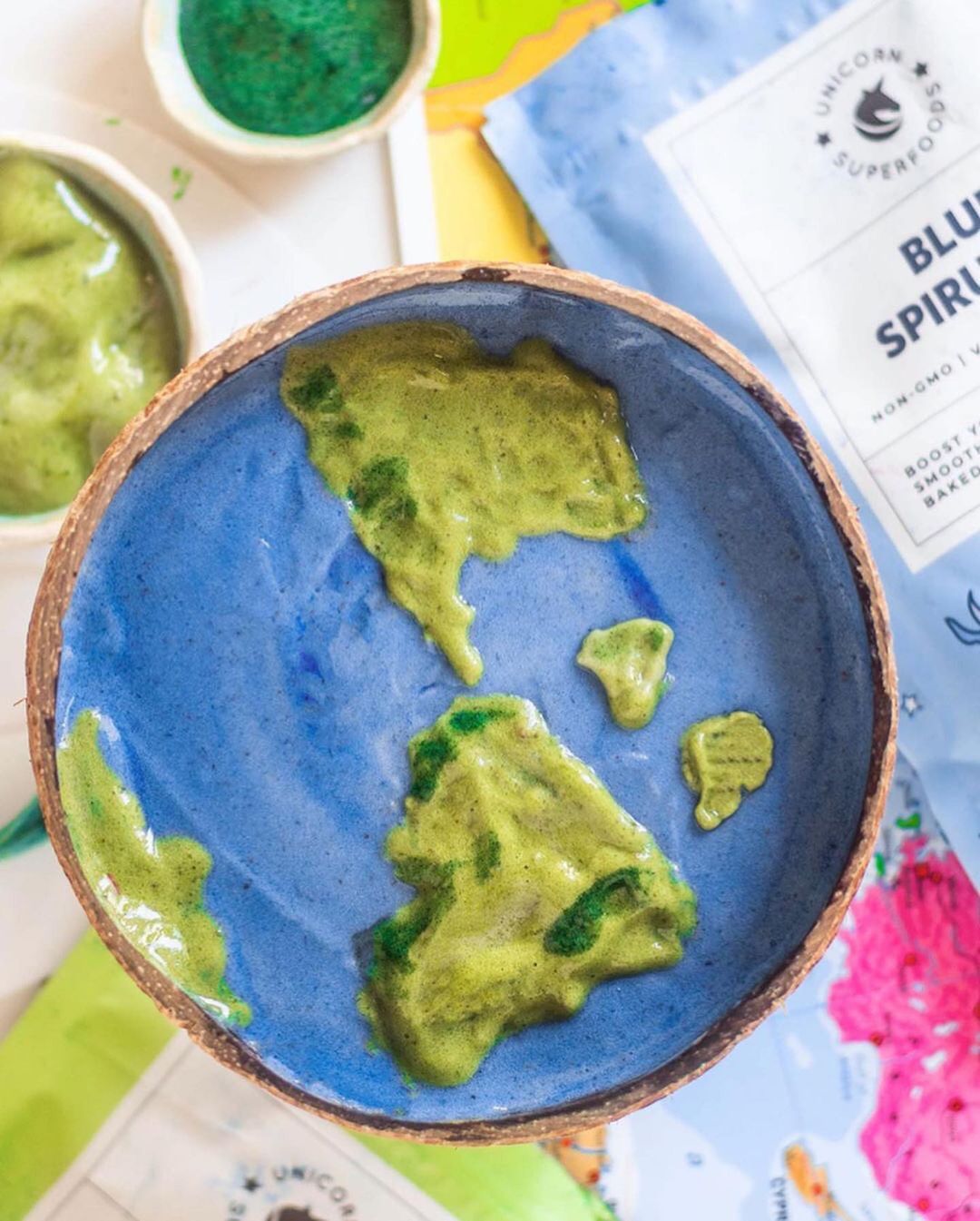 Earth Day Inspired Smoothie Bowl