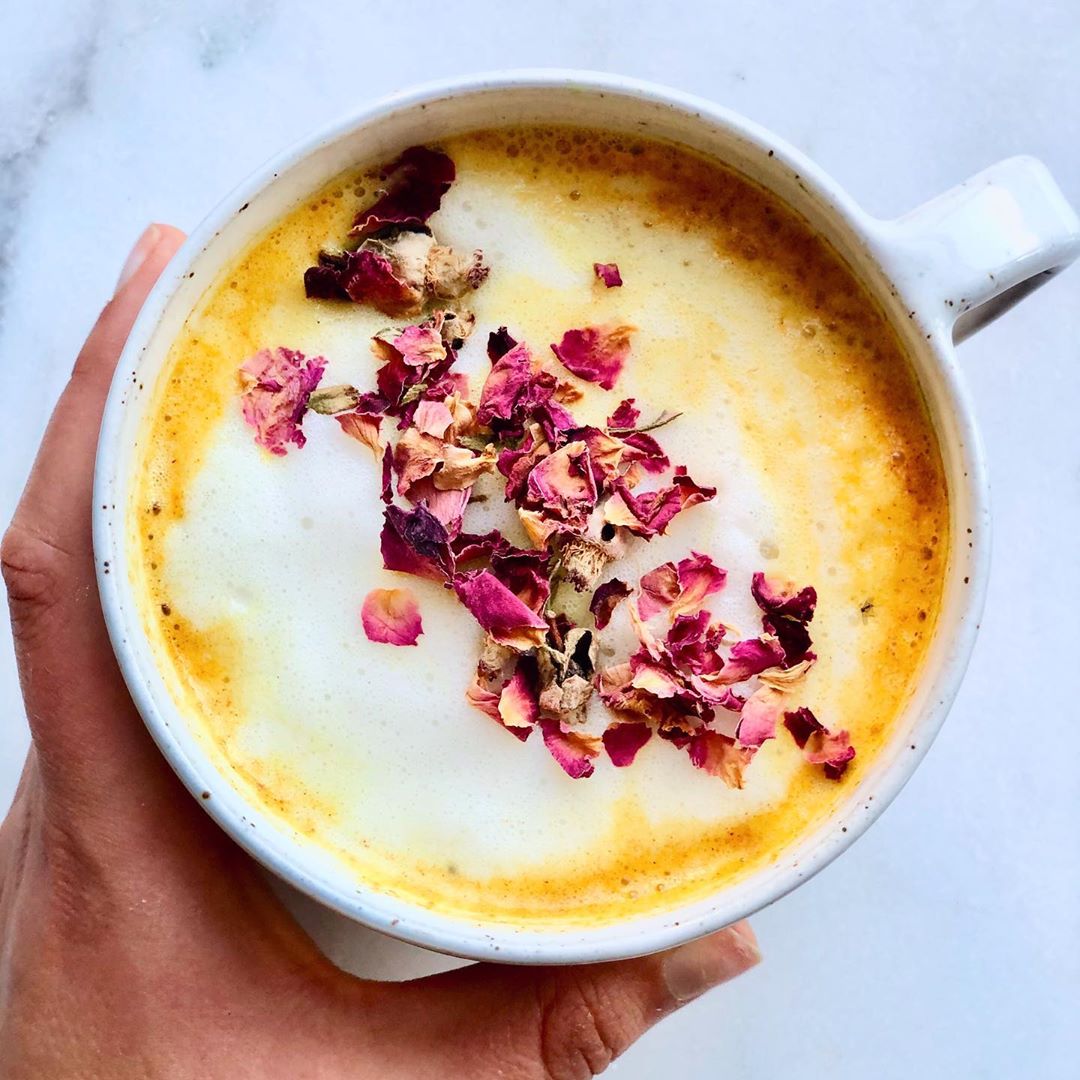 Perfect Spiced Vegan Turmeric Latte