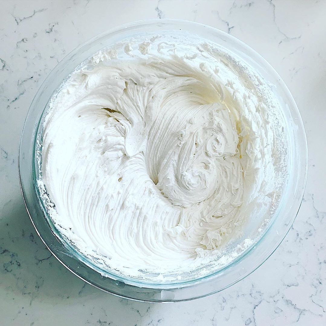 Vegan Coconut Cream Frosting for Special Occasions