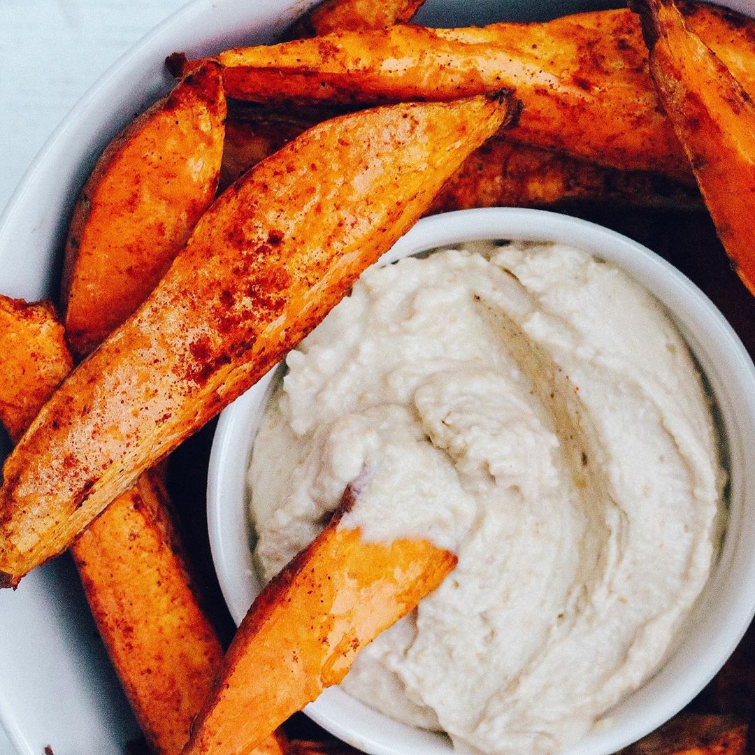 Homemade Crispy Sweet Potato Wedges with Hummus