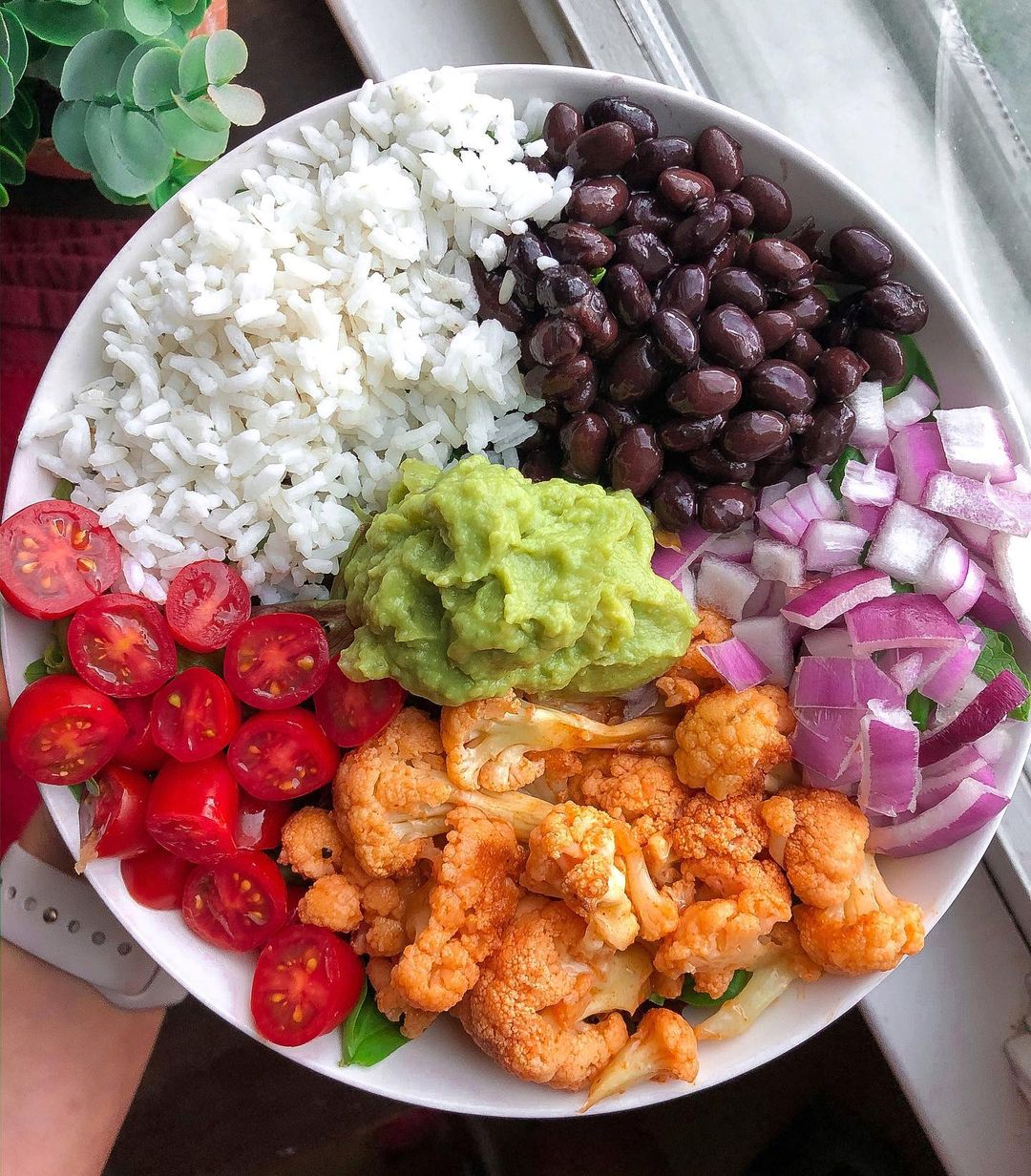 Roasted Buffalo Cauliflower Bowl with Vegetables