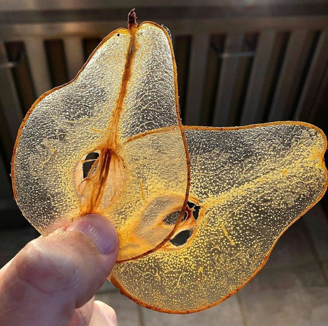 Baked Clear Pear Chips