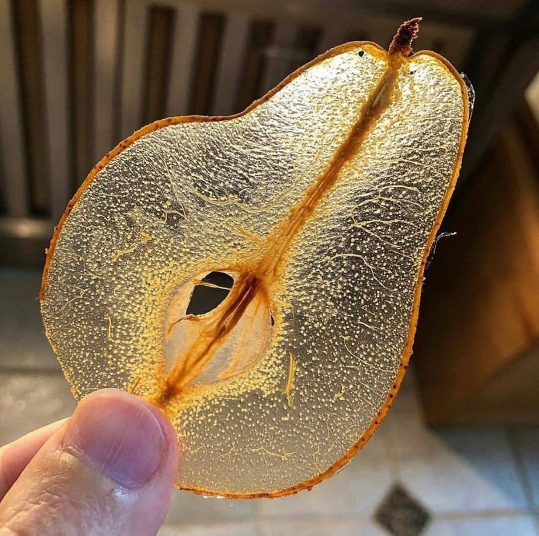 Baked Clear Pear Chips