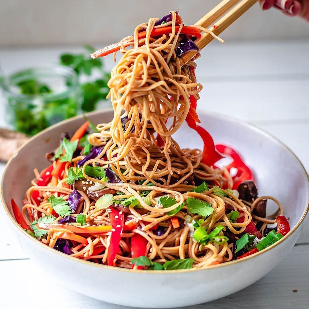 Easy Vegetable Lo Mein