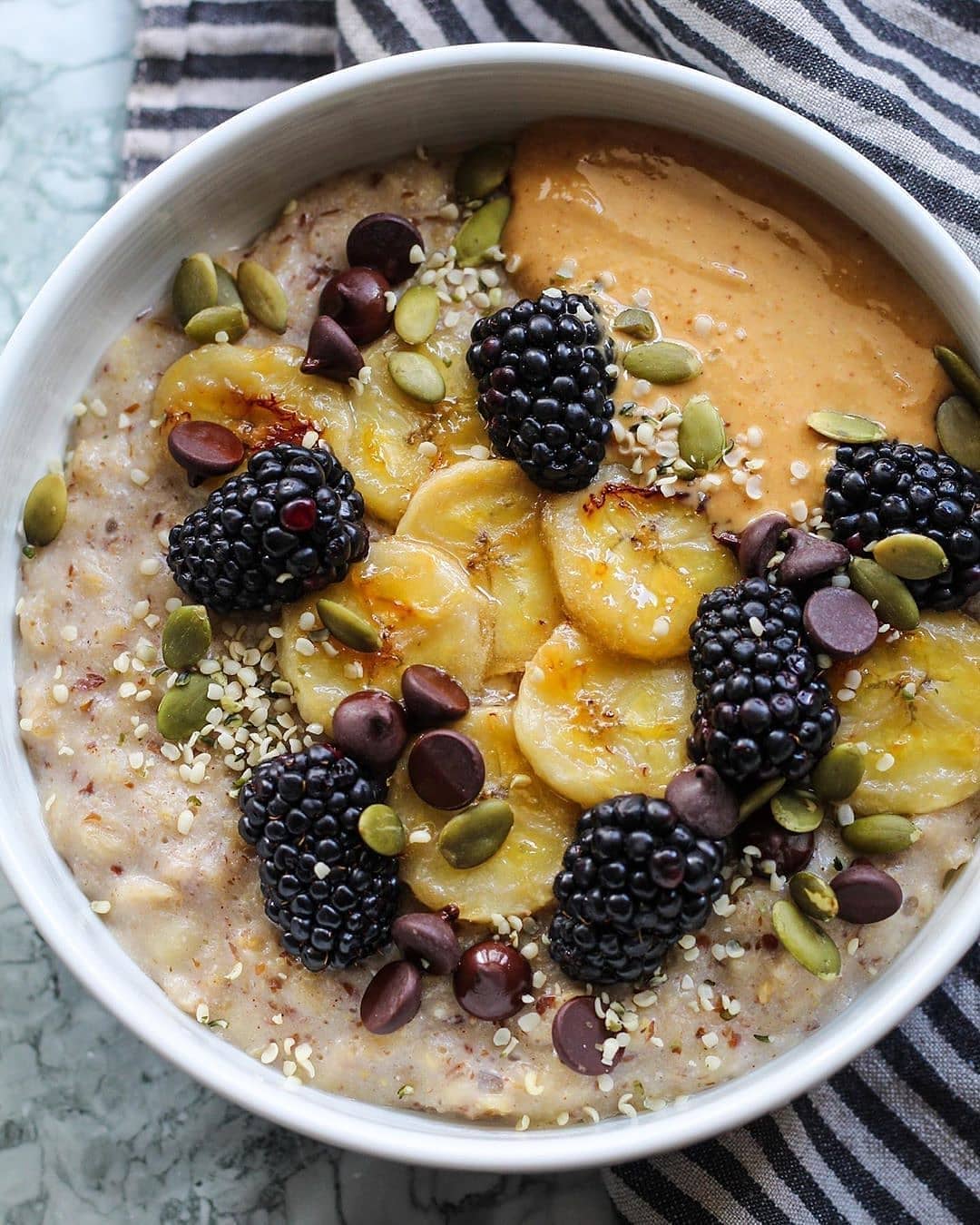 Gooey Maca Oats Breakfast Bowl