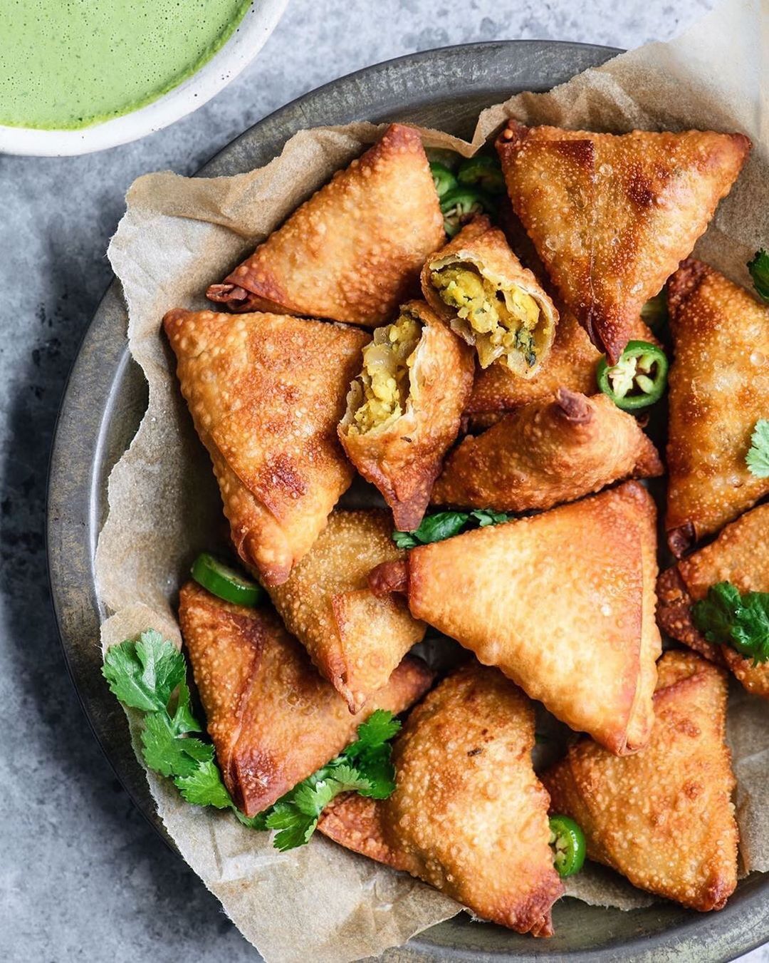 Cocktail Chana Samosa