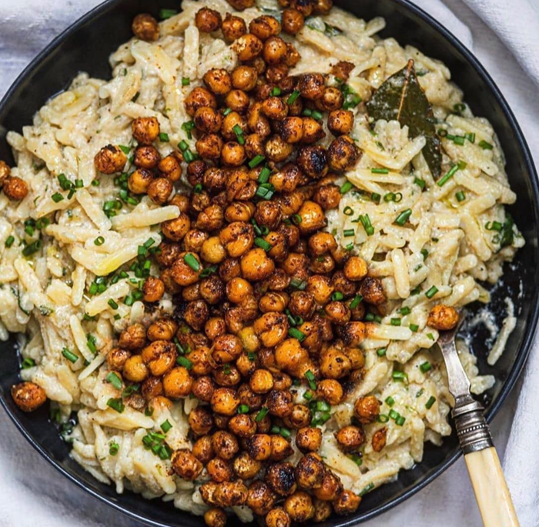 Lemon Tahini Pasta with Crispy Chickpeas