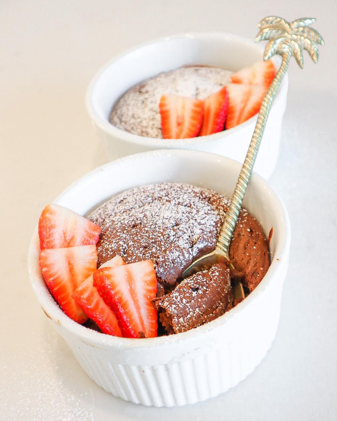 Easy Mini Chocolate Cakes in One Bowl