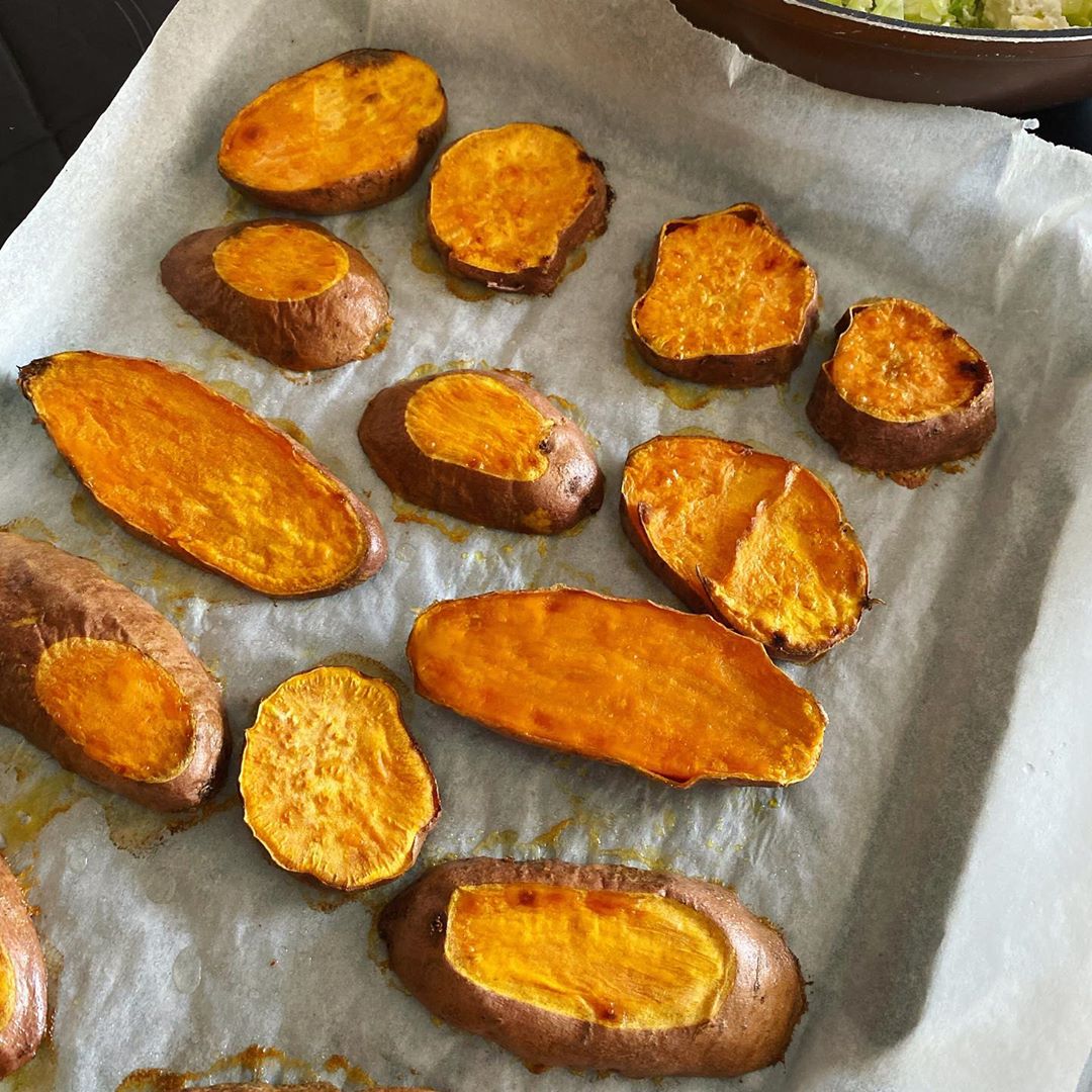 Baked Sweet Potato with Leeks and Feta