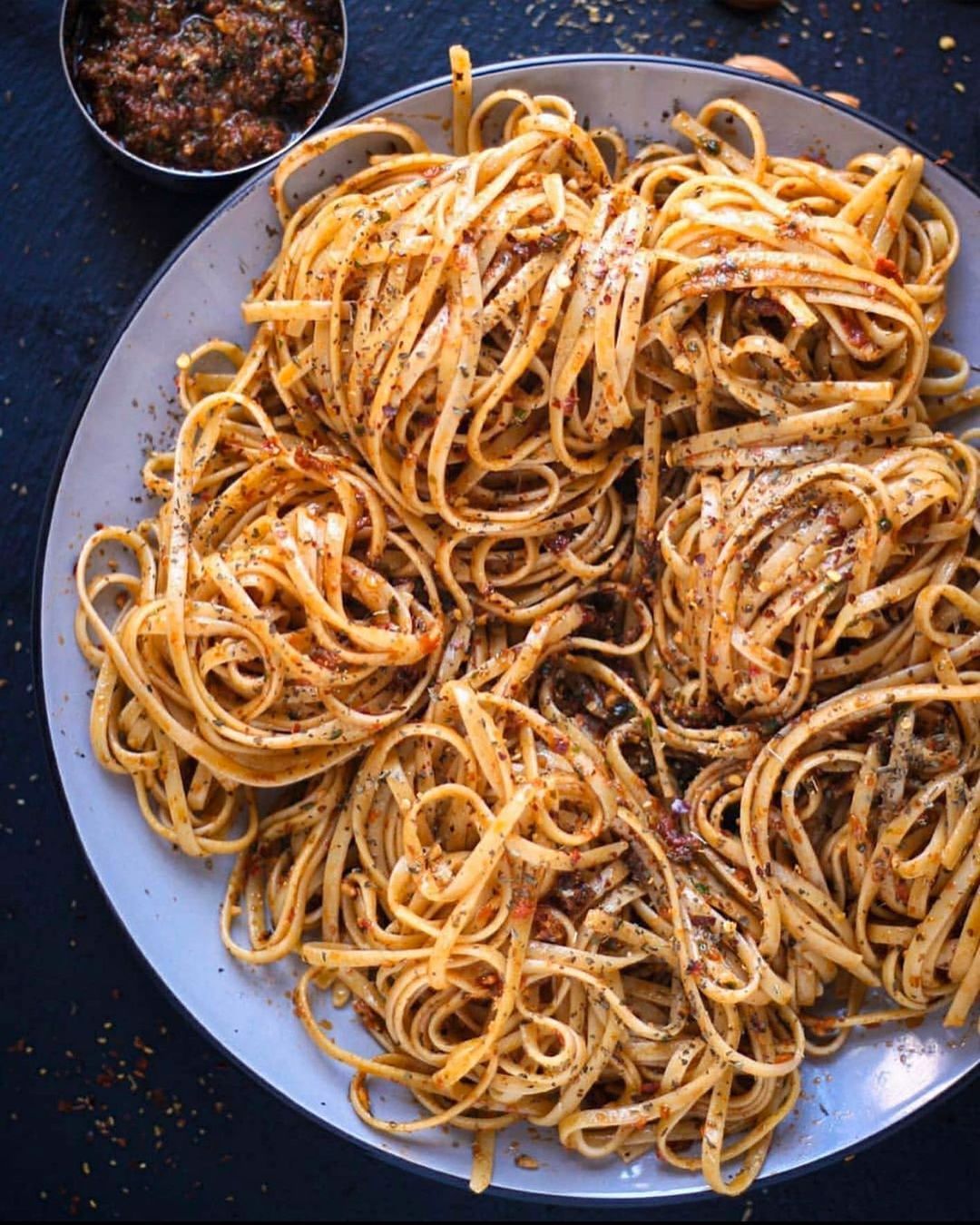 Linguine with Sun-Dried Tomato-Spinach Pesto