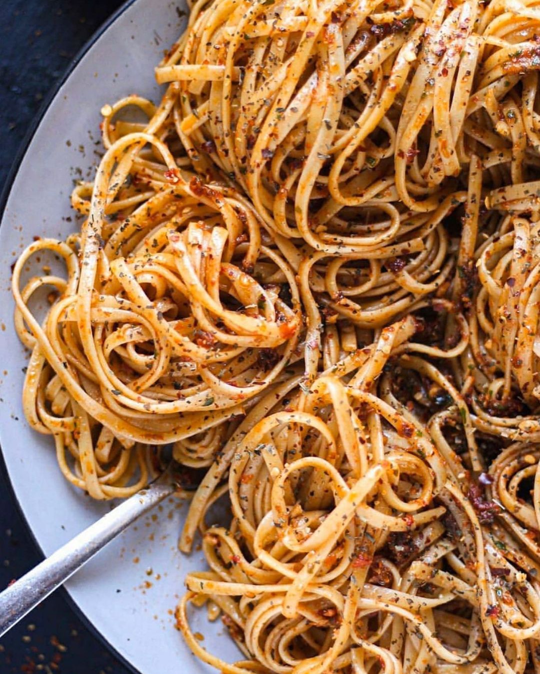 Linguine with Sun-Dried Tomato-Spinach Pesto
