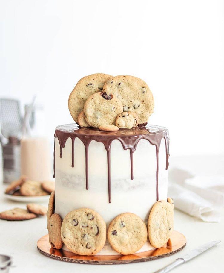 Choco-Chip Cookie Cake