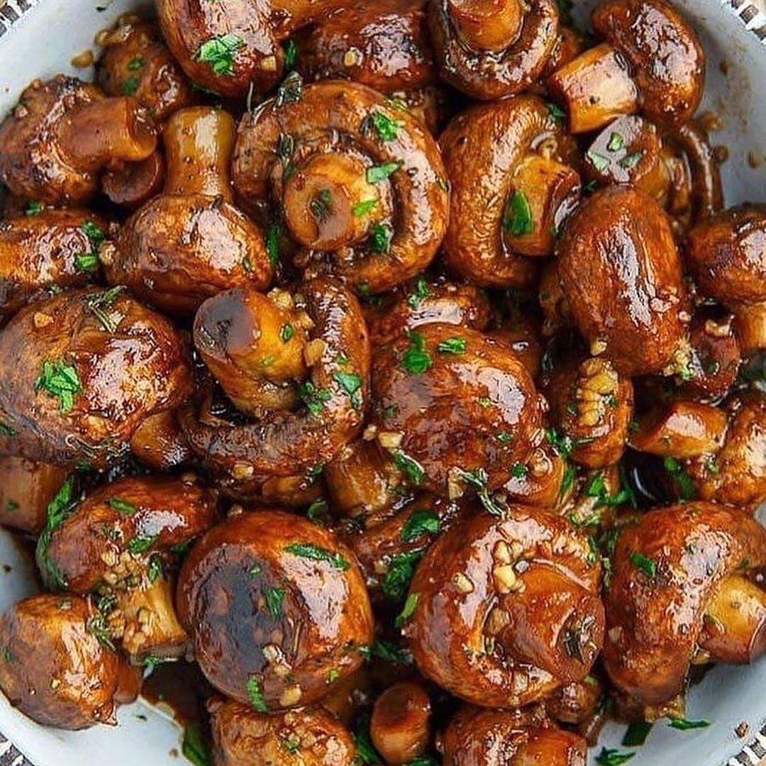 Balsamic Tamari Garlic Mushrooms