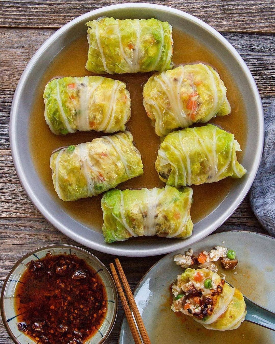 Vegan Stuffed Cabbage Rolls
