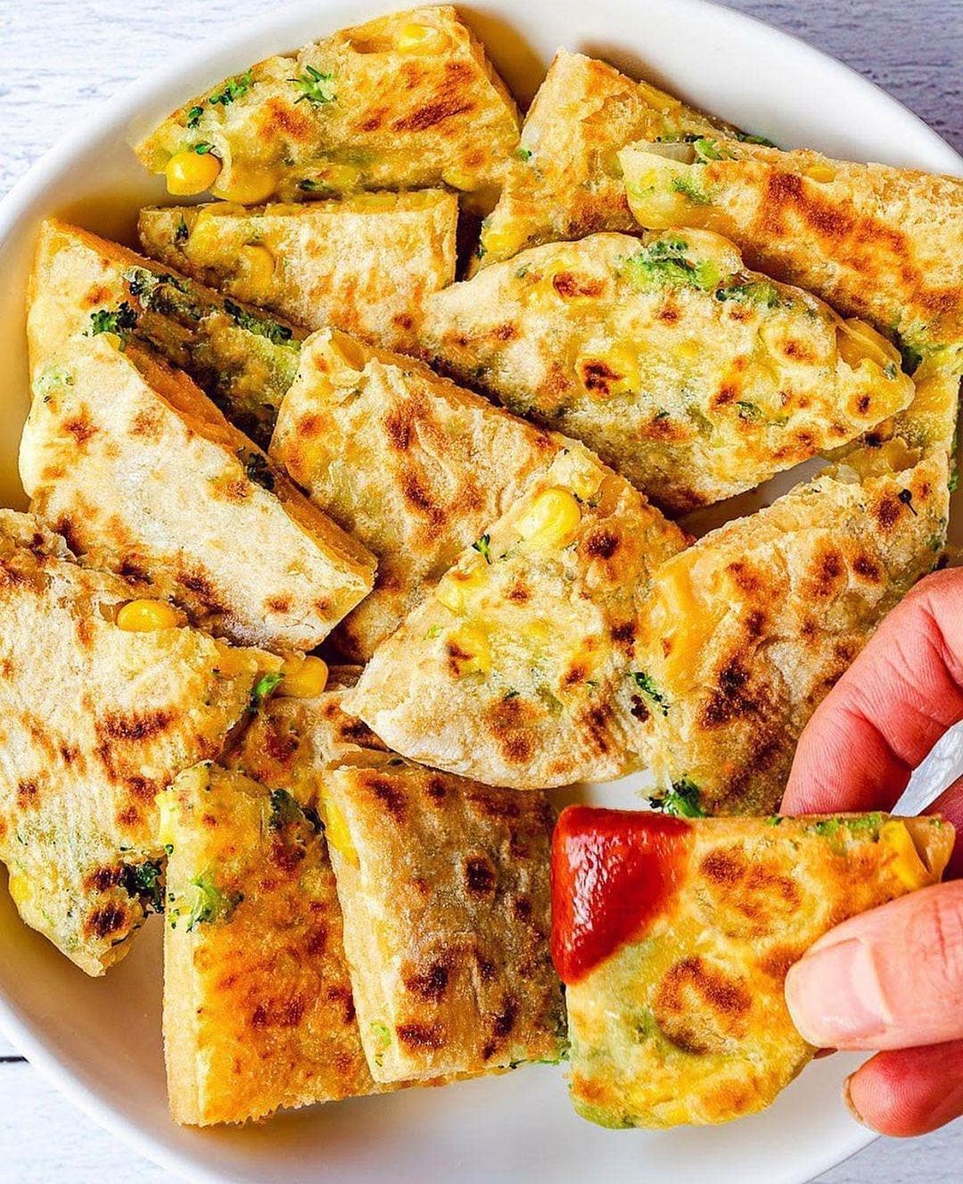 Broccoli Corn and Shallot Pancake