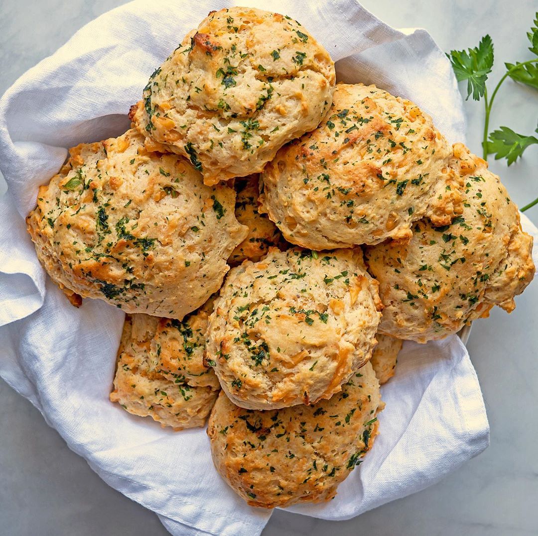 Homemade Vegan Cheddar Bay Biscuits