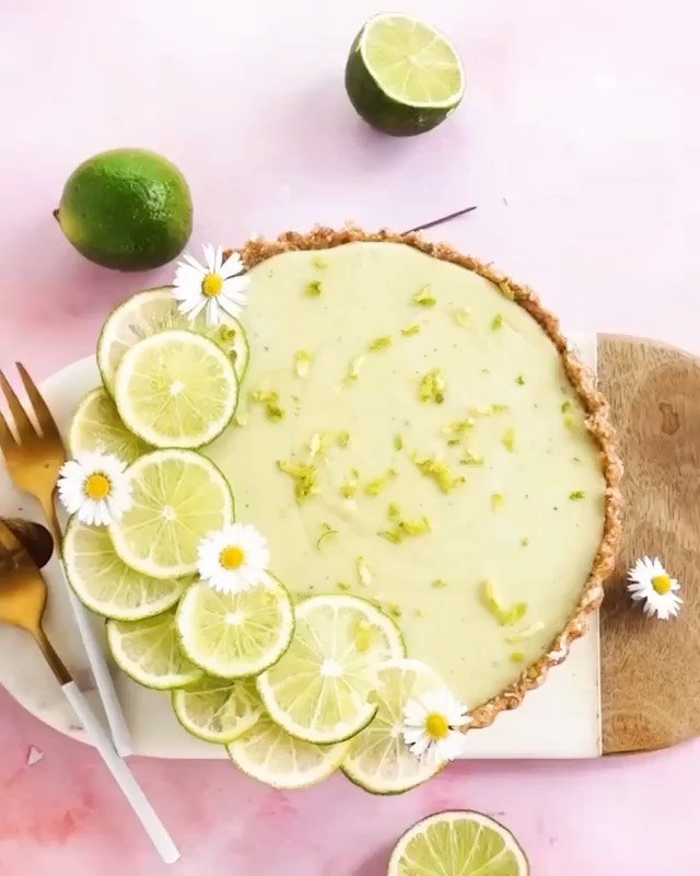 No Bake Matcha Key Lime Tart