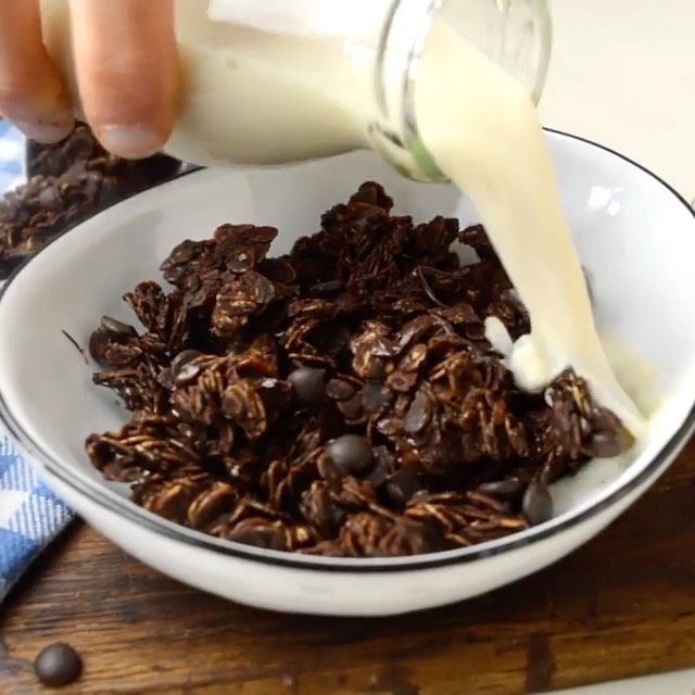 Double Chocolate Granola