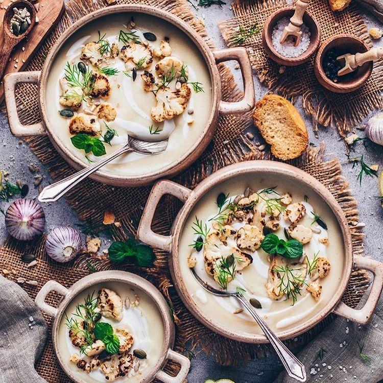 Creamy Vegan Cauliflower Soup