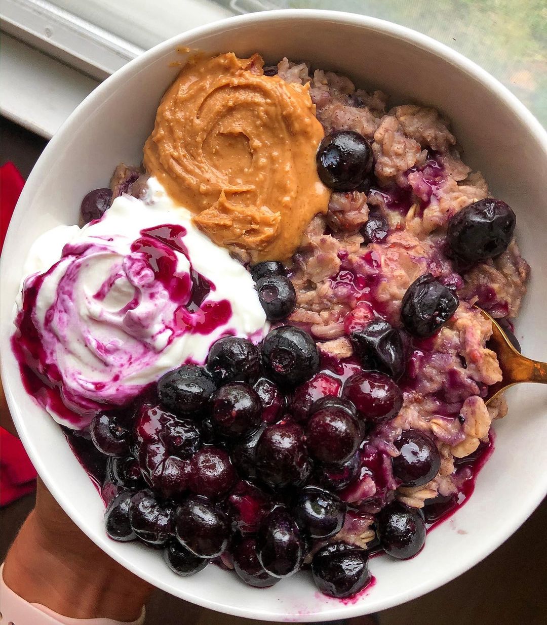 Blueberry Muffin Stovetop Oatmeal