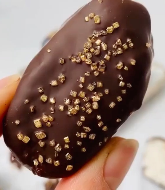 Vegan Rainbow Bounty Bars with Natural Superfoods