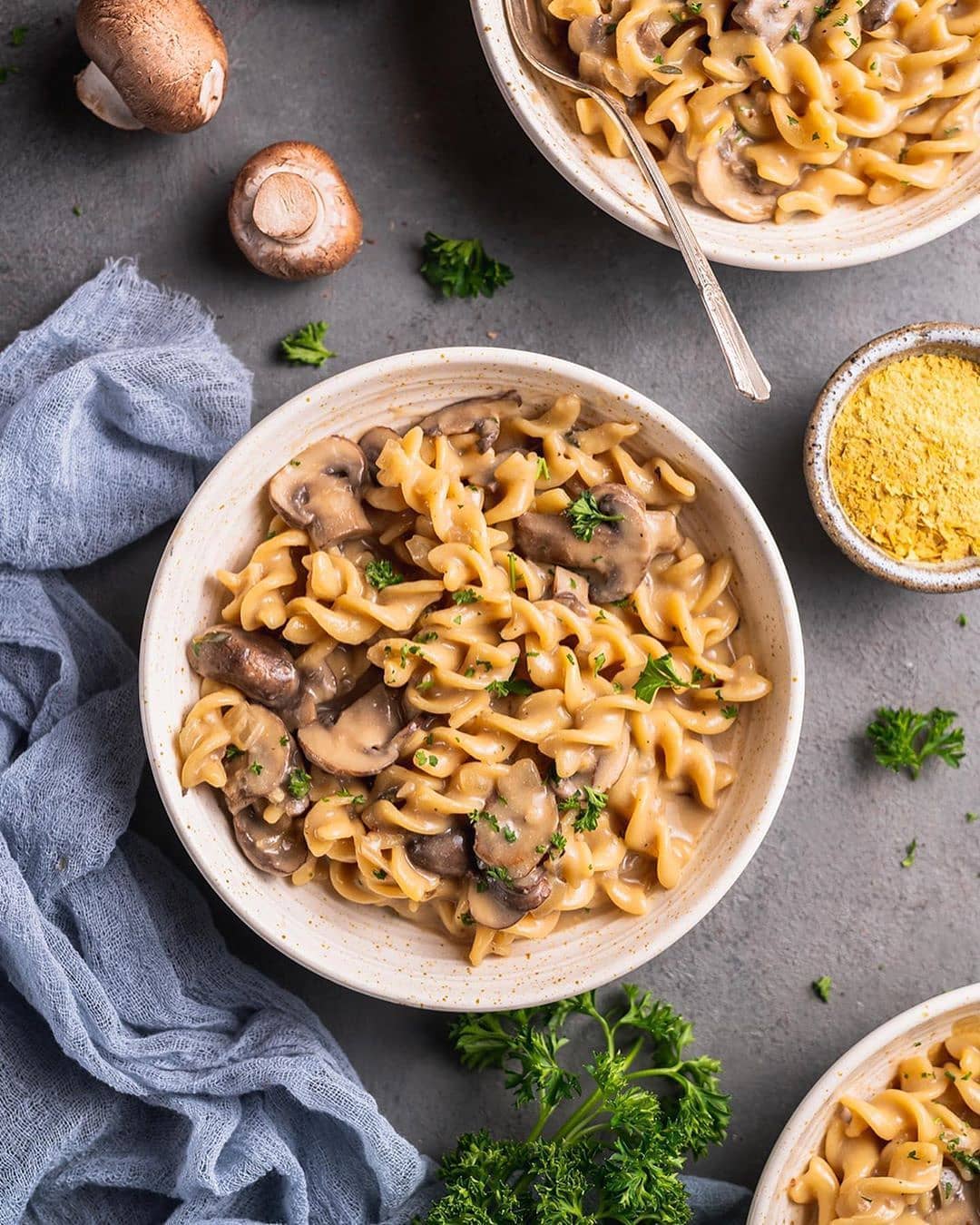 One Pot Vegan Mushroom Stroganoff