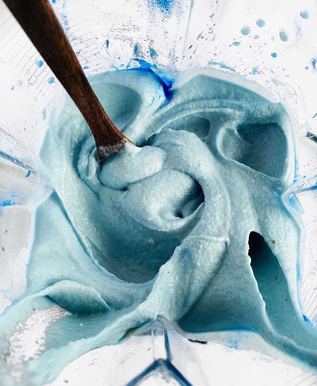 Sweet Blue Spirulina Shake