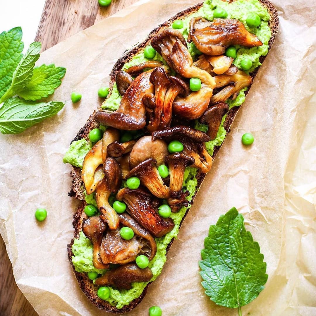 Meaty Oyster Mushroom and Pea Hummus Toast