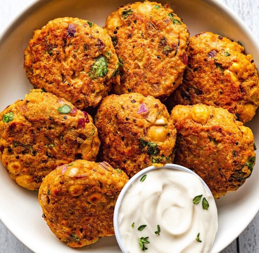 Chickpea Quinoa Burgers (Gluten-Free, Oil-Free)