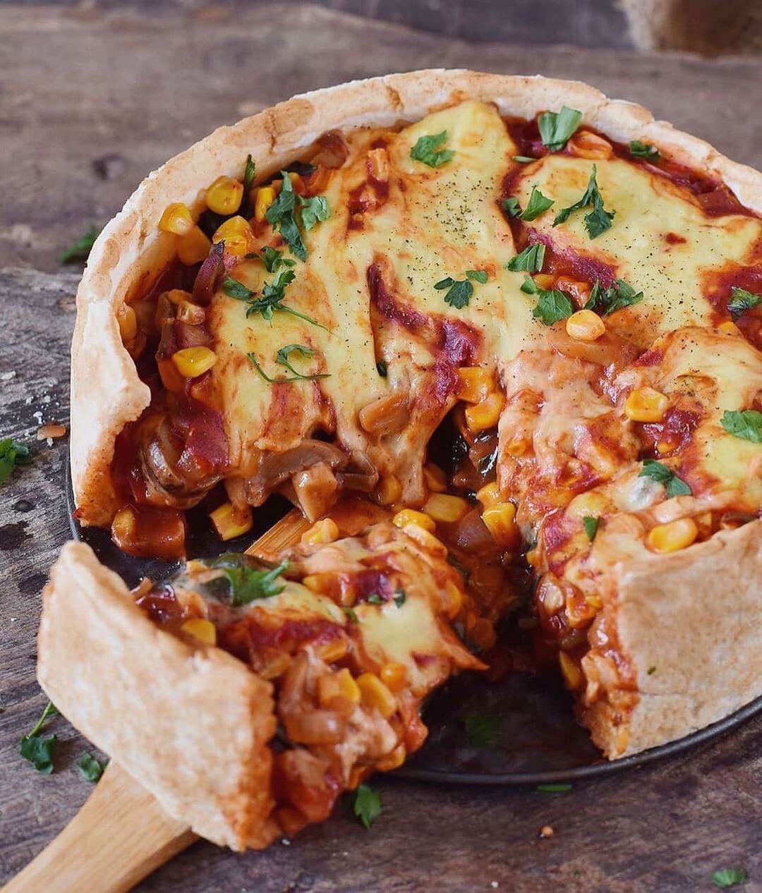 Vegan Deep Dish Pizza